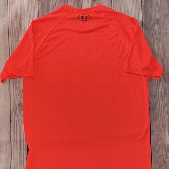Under Armour Tech Fade SS Men’s Small Loose Fit Crew Neck Red Shirt - Picture 4 of 6